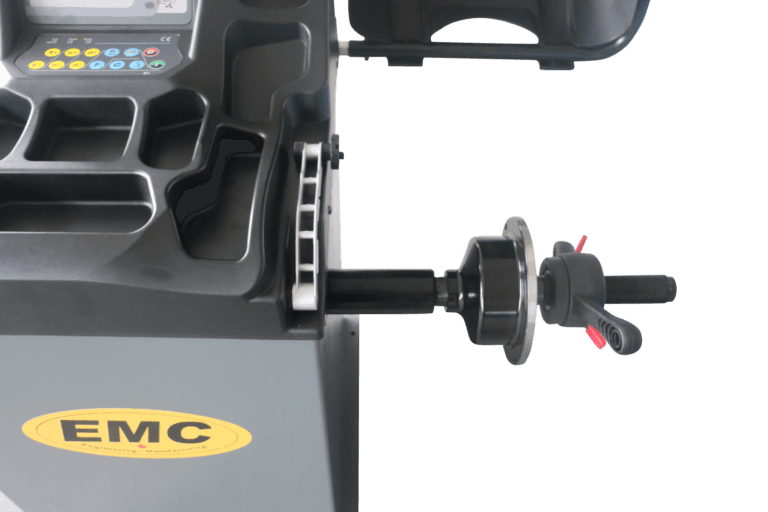 Value Industrial Wheel Balancing Machine - 220 rpm balancing speed - 8s measuring time