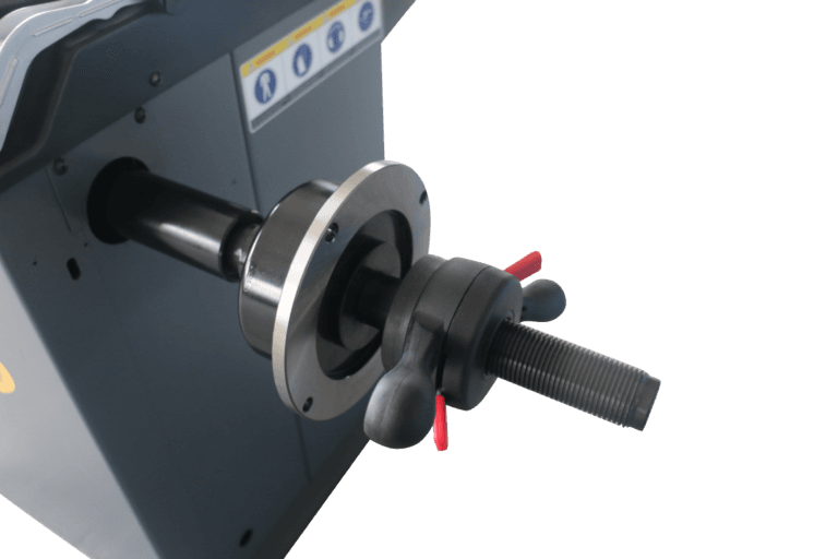 Value Industrial Wheel Balancing Machine - 220 rpm balancing speed - 8s measuring time